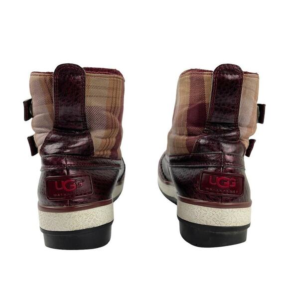 UGG Plaid Marrais Double Buckle Waterproof Lined Leather Upper Boots Womens 7 - Picture 5 of 16